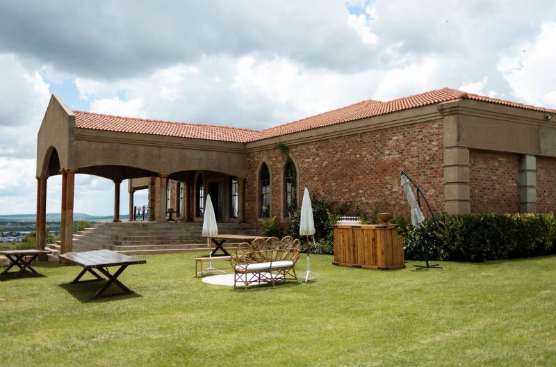 The Feather Hill gallery image 1